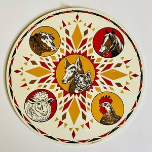 Conestoga Crafts Hex Signs Animal Friends 8 Inches Cream Gold Red